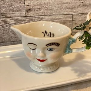 Baileys Winking Eye Creamer